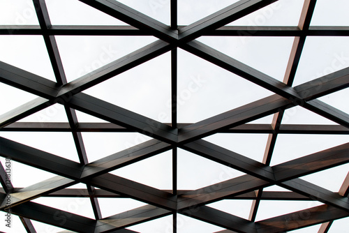 Structural steel cross construction and glass roof