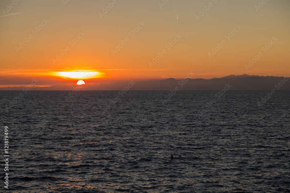 Scenic view of beautiful sunset above the sea