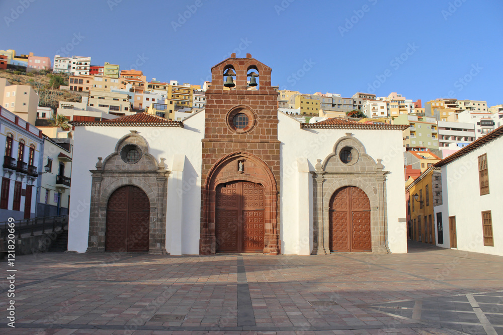 Fototapeta premium Iglesia de Nuestra de la Asunción en San Sebastián de la Gomera