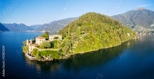 Villa del Balbianello (1787) - Lavedo - Lenno - Lago di Como (IT) - Vista Aerea panoramica photo
