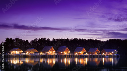 Bungalow near pond : Asia style.