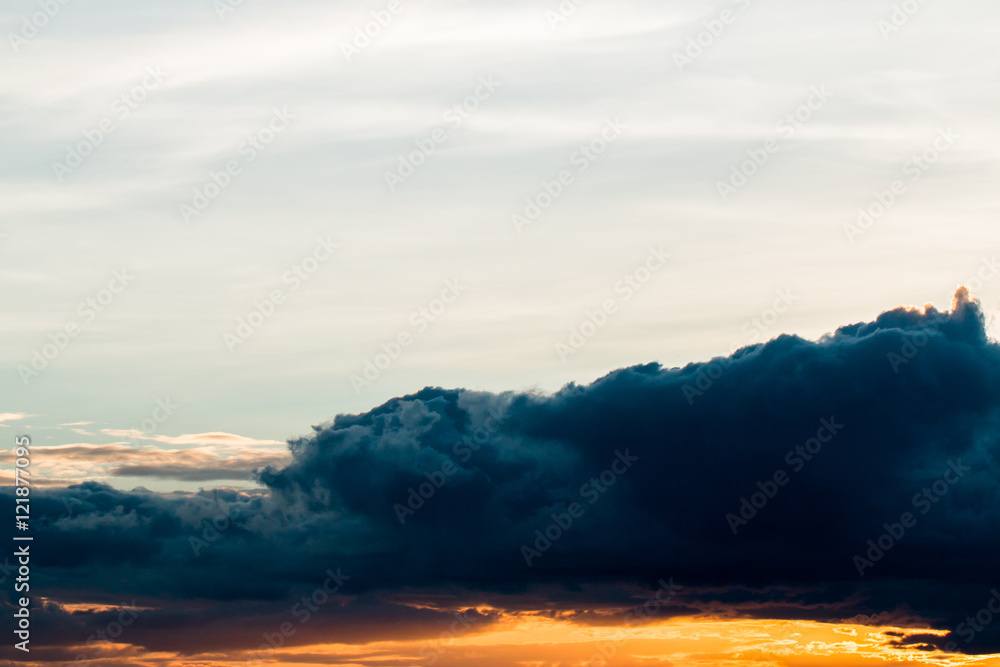 Fototapeta premium colorful dramatic sky with cloud at sunset