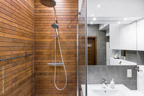 New design wooden shower idea