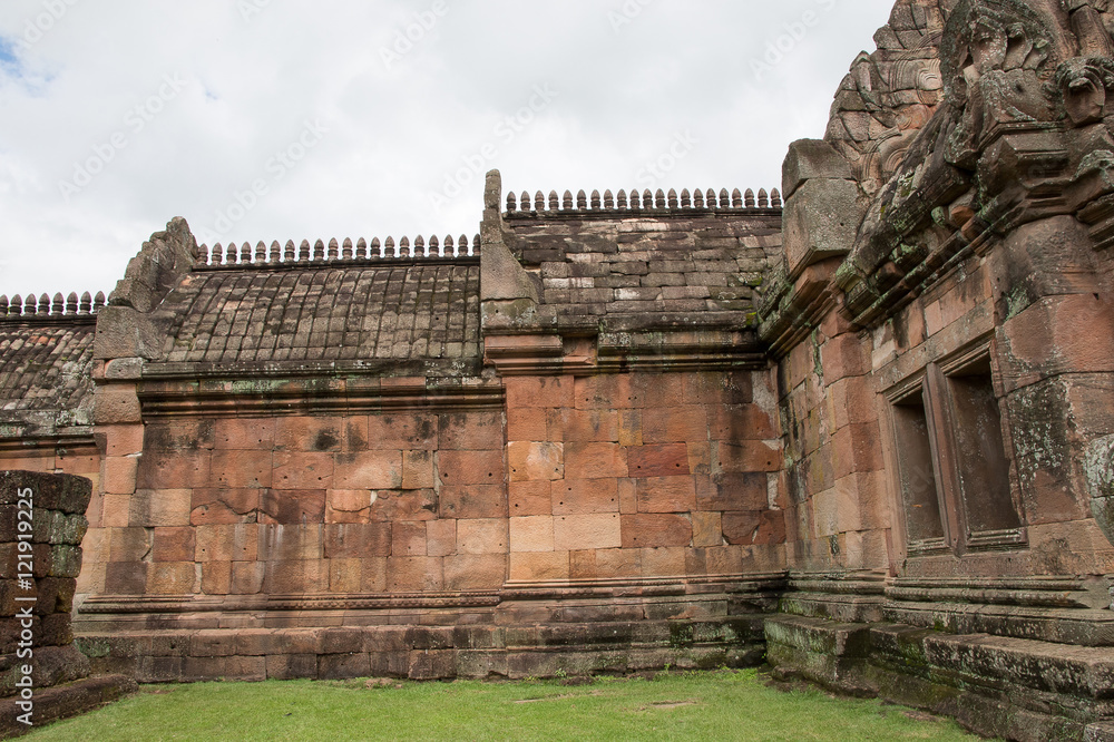 stone castle   (Angkor Wat  Siem Reap )