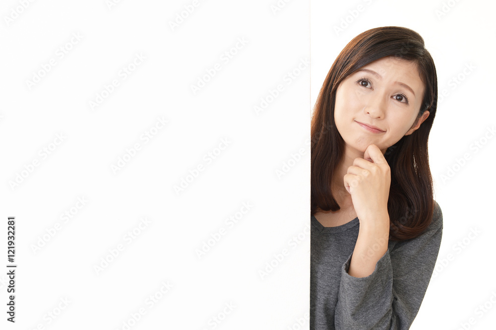 ホワイトボードを持つ女性 ホワイトボードを持つ女性