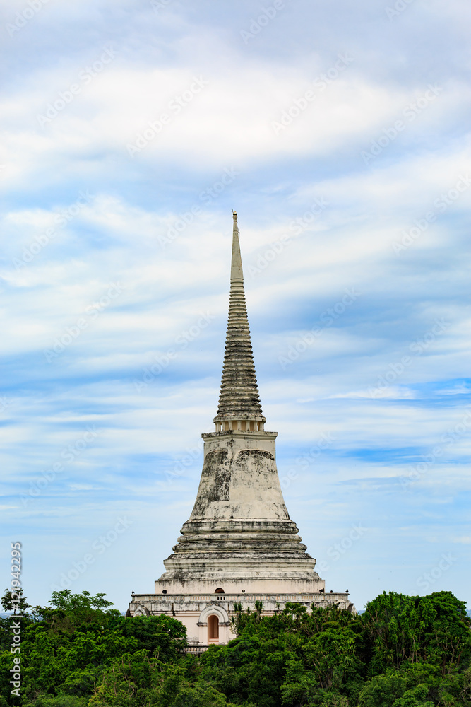 Phra That Chom Phet is remarkable pagoda in Phra Nakhon Khiri Historical Park, located in Phetchaburi province of Thailand.