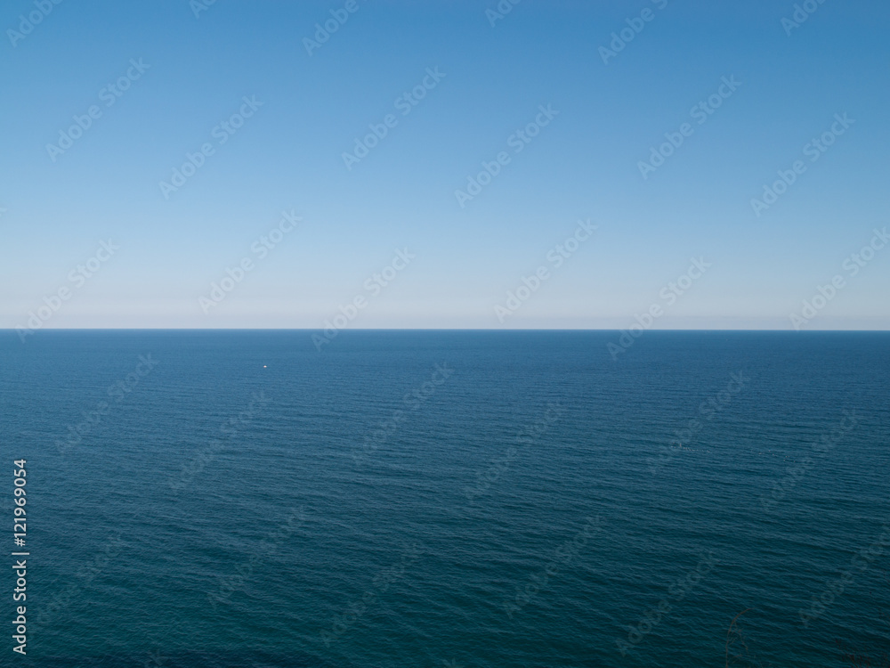 View on a quiet ocean