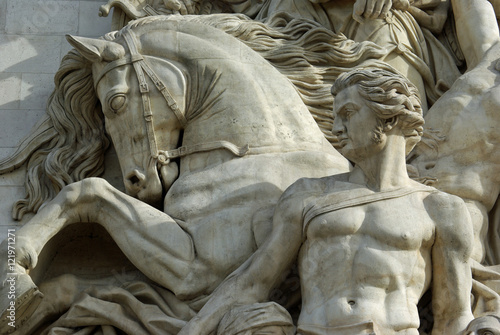 Photography Bas-relief de soldat et cheval de l'arc de triomphe de l'Etoile à paris, france