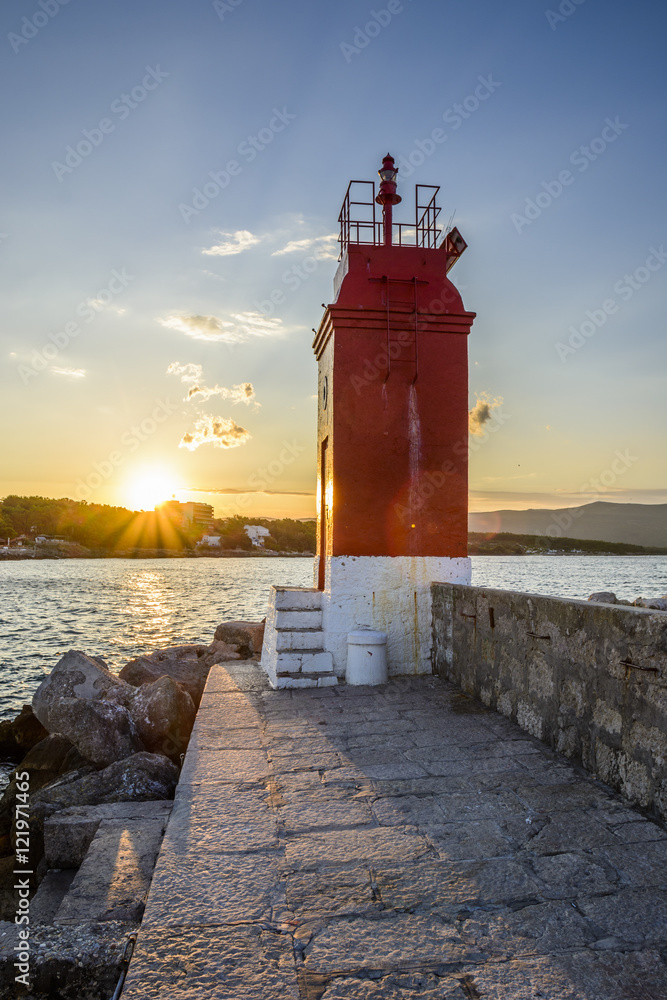 LIGHTHOUSE IN MORNING
