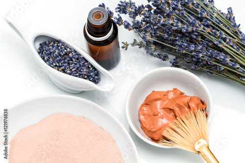 Pink cosmetic clay body care (beauty salon, spa)