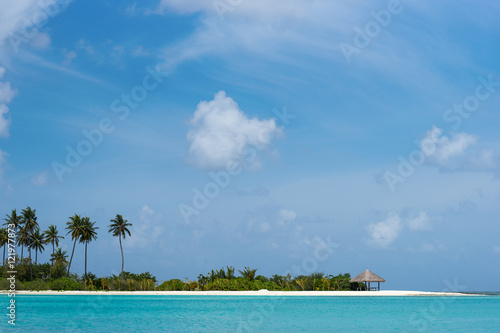 Perfect tropical island paradise beach © gawriloff