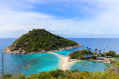 Nangyuan island - a paradise island in Thailand. © godwing33