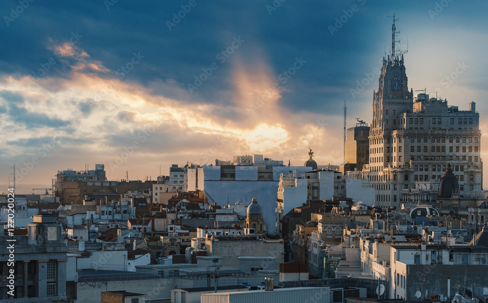 Obraz premium Madrid at sunset