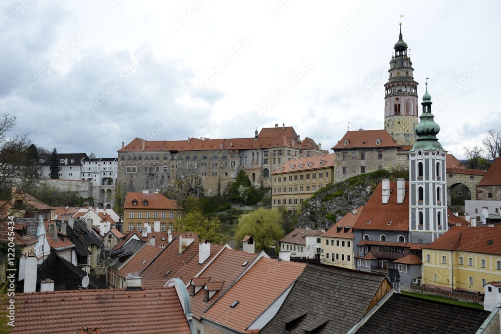 Fototapeta premium Architecture from Cesky Krumlov with grey sky