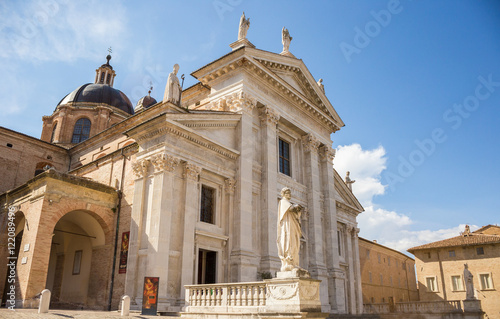 Konstfotografi Facade of Santa Maria Assunta Cathedral in Urbino, Marche, Italy