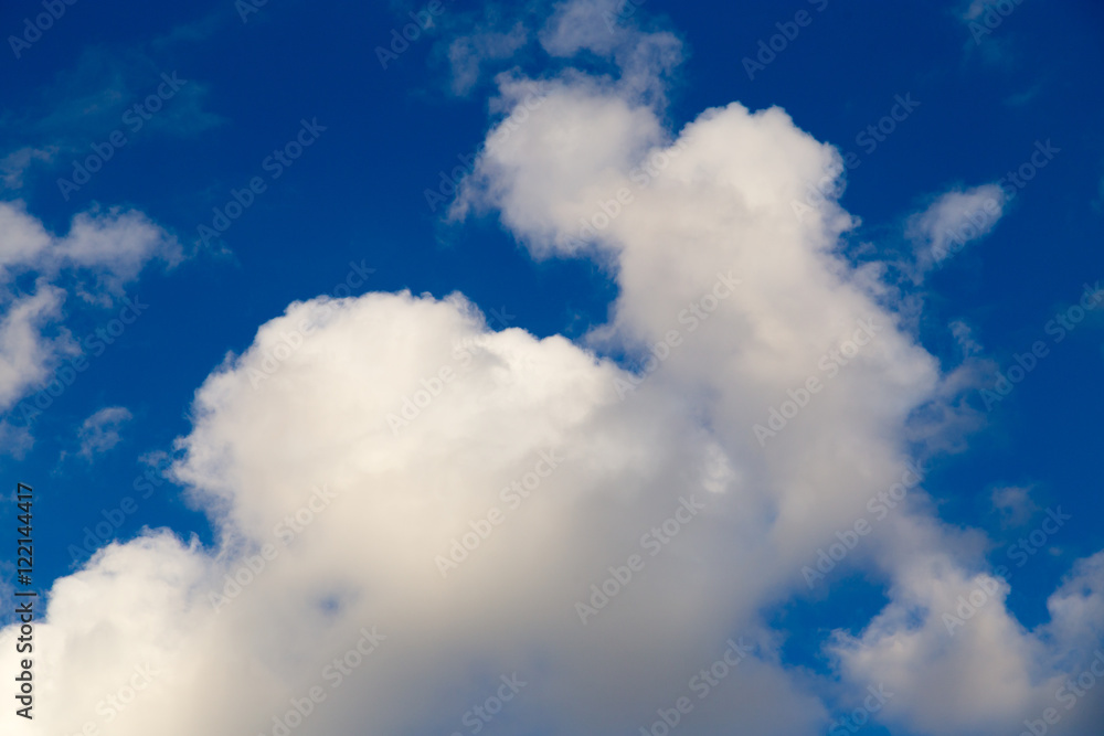 Fototapeta premium clouds in the blue sky