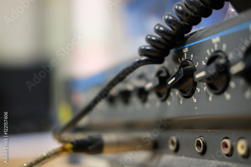 Amplifier aux volume   