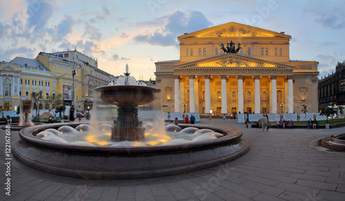 Photography Evening view of Bolshoi Theater and Fountain in Moscow, Russia