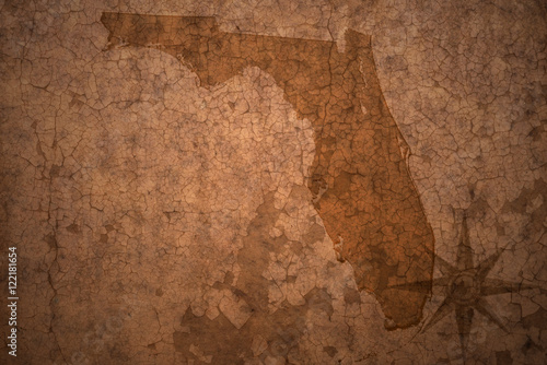florida state map on a old vintage crack paper background