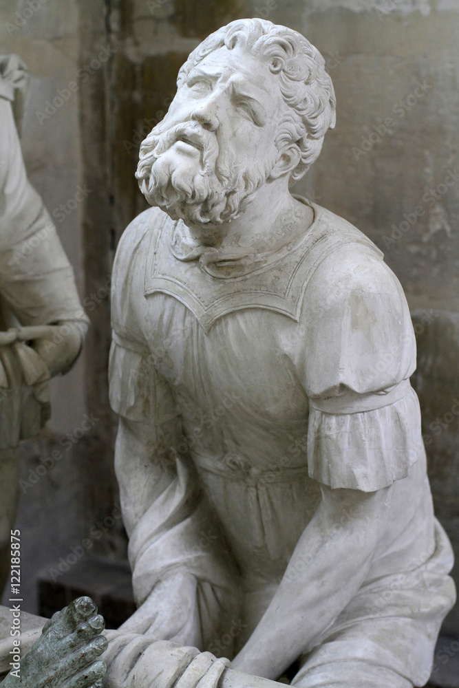 Obraz premium Nicomède. The entombment of Christ XVIth century. Notre-Dame de Villeneuve-sur-Yonne church.
