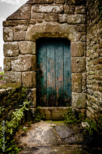 Fototapeta Naklejka Na Ścianę i Meble -  The door