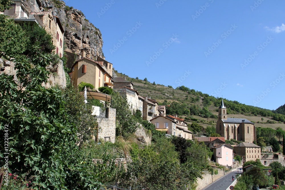 Peyre, village classé de l'Aveyron, vallée du Tarn
