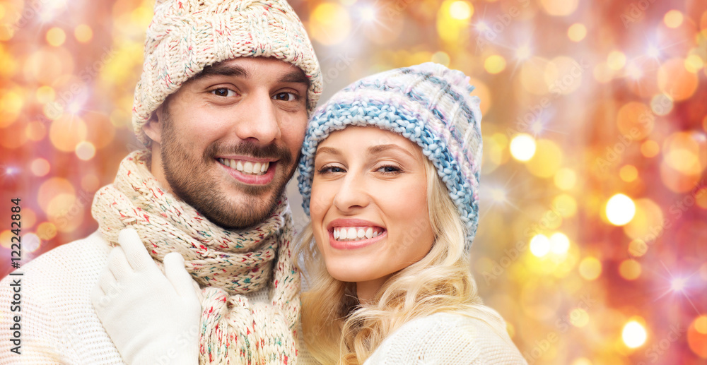 Obraz premium close up of couple in winter clothes hugging