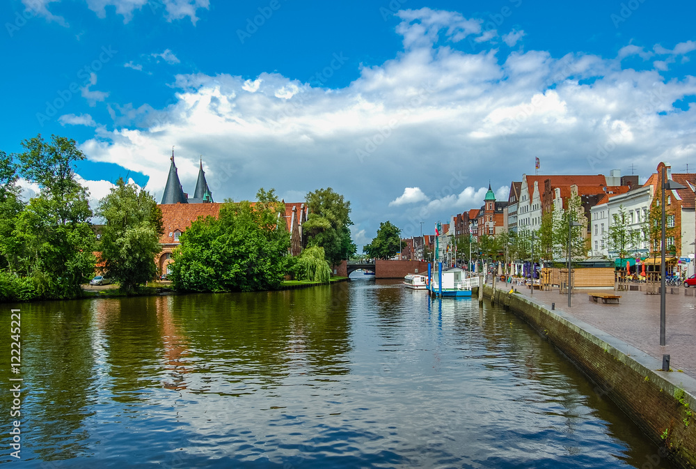 Obraz premium 0123 Lübeck - an der Trave