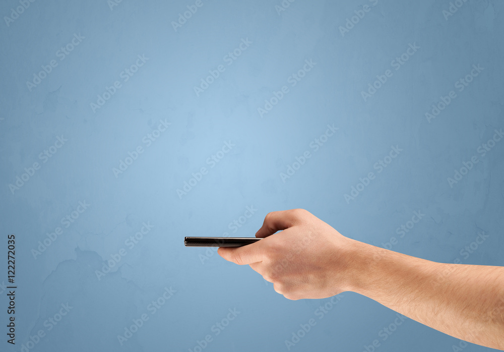 Holding telephone device from profile Holding telephone device from profile