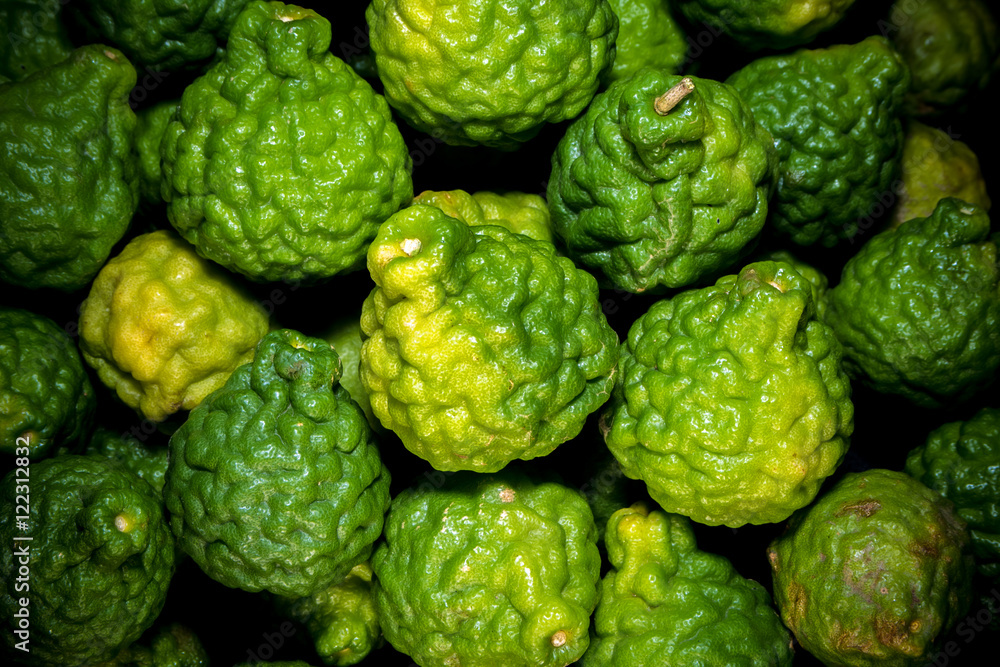 Fototapeta premium freshness Bergamot Peel shiny green