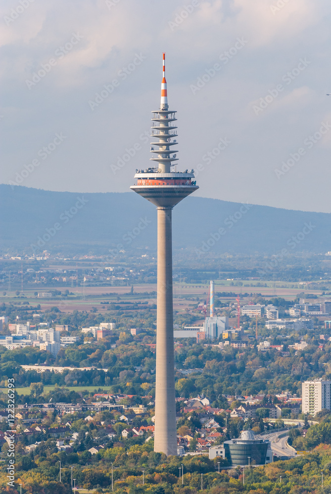 Fototapeta premium Wieża telewizyjna, Frankfurt (Niemcy)