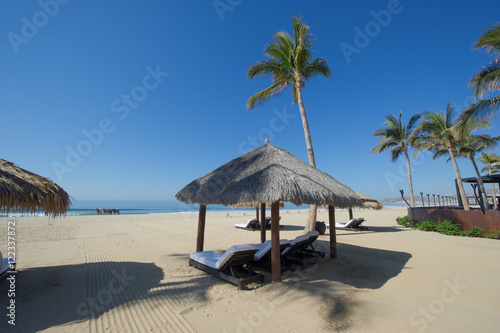Fototapeta Naklejka Na Ścianę i Meble -  Beach Resort in Mexico