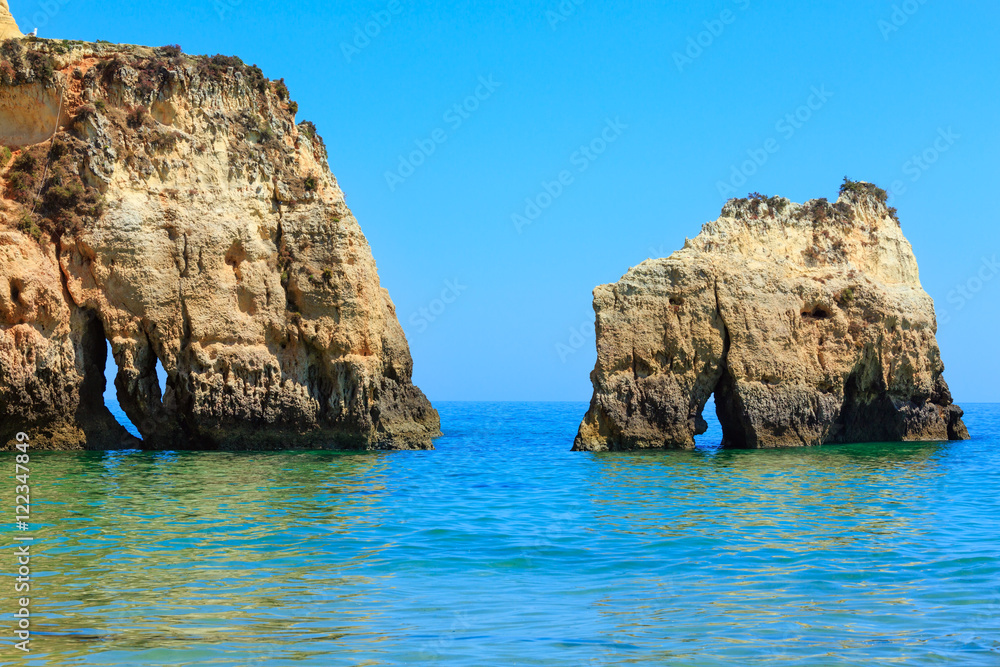Fototapeta premium Algarve beach Dos Tres Irmaos (Portugal)