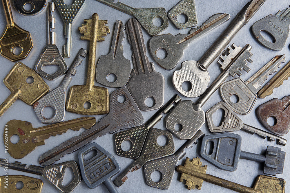 Fototapeta premium Keys of different shapes and colors