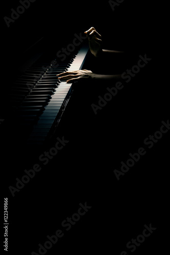 Fototapeta Grand piano hands closeup
