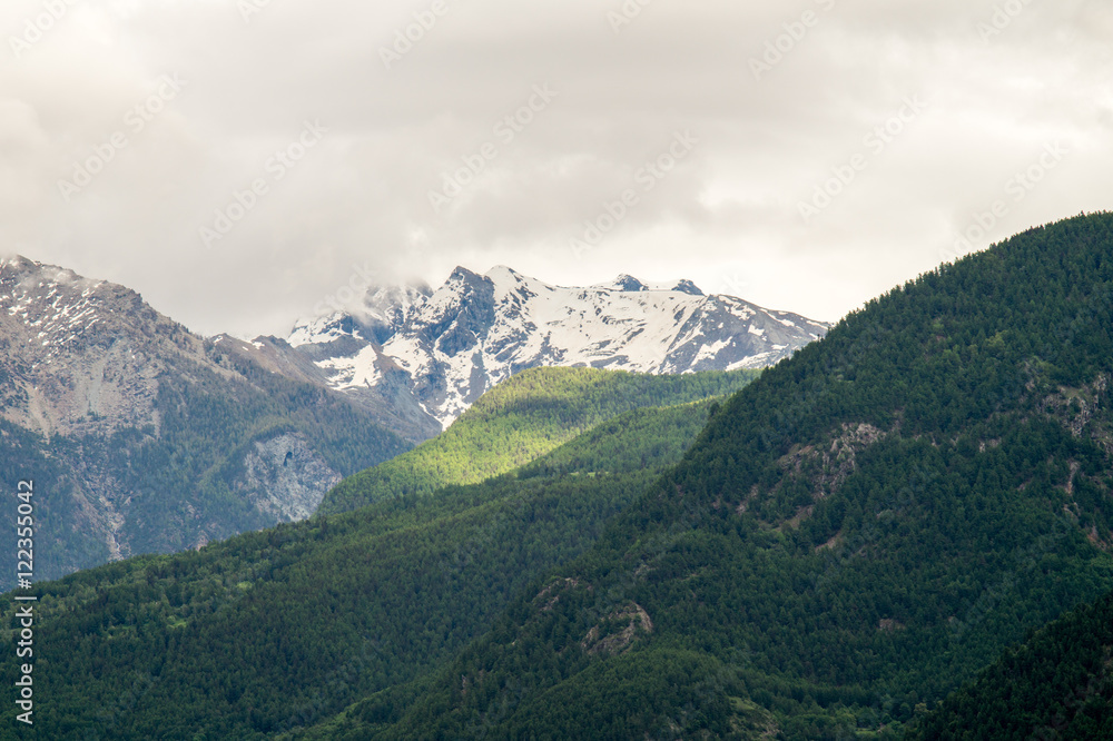 Fototapeta premium mountain scenery, mountains of Valle d'Aosta, Italian Alps