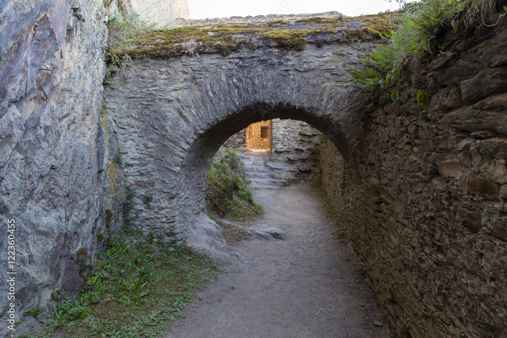 Obraz premium Ancient fortress. Interior courtyard. Castle in Rhine Valley. Ge