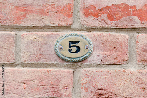 House Number 5 sign