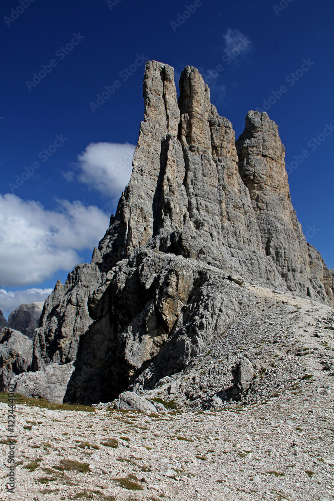 Fototapeta premium le Torri del Vajolet, gruppo del Catinaccio, Dolomiti di Fassa