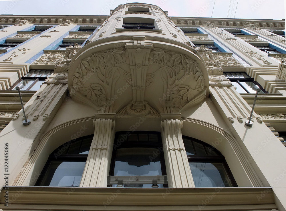 Obraz premium Façade art nouveau à Riga.