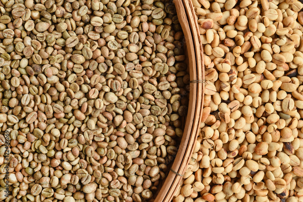 Fototapeta premium Close up of coffee beans for background