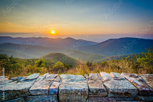 Fotografia Sunset over the Blue Ridge Mountains, from Skyline Drive, in She