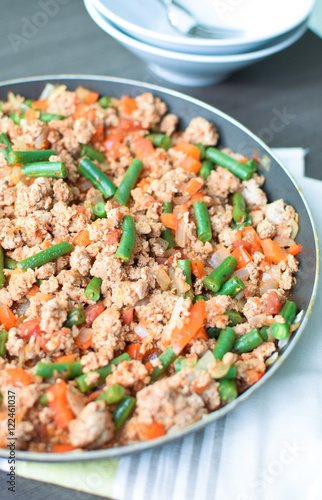 Wallpaper Mural smokey green bean turkey skillet with peppers and smoke seasoning Torontodigital.ca