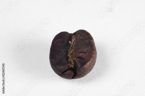 Coffee beans isolated on white background © Maciej Sobczak