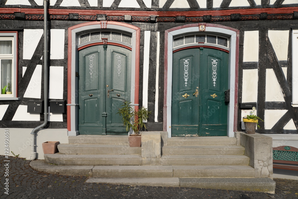 Fototapeta premium Tür in Hachenburg