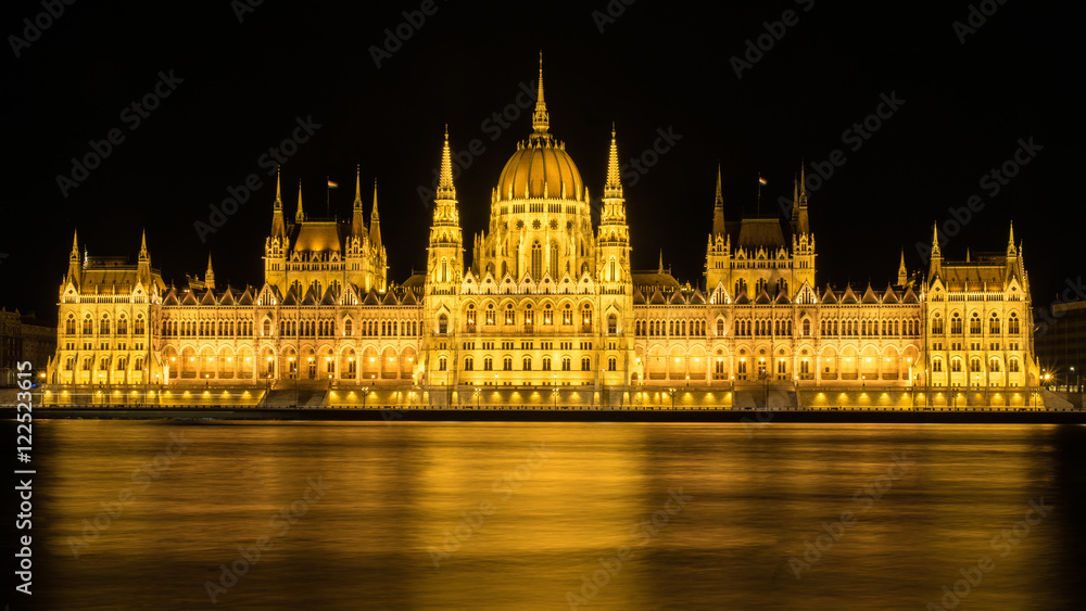 Parlamentsgebäude in Budapest Ungarn - The parliament in Budape