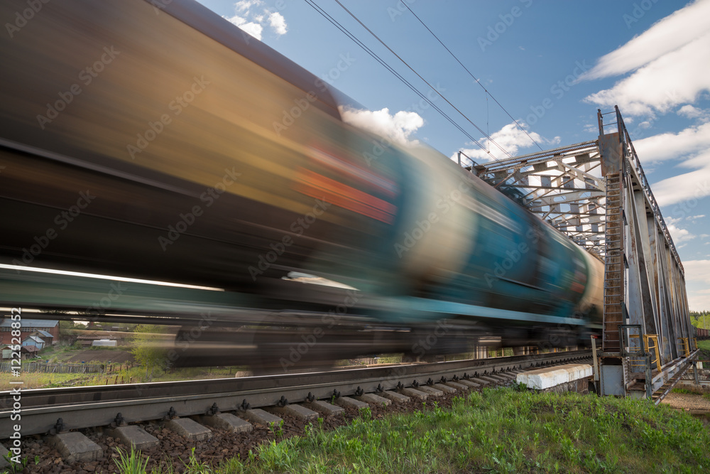 Obraz premium freight train in motion