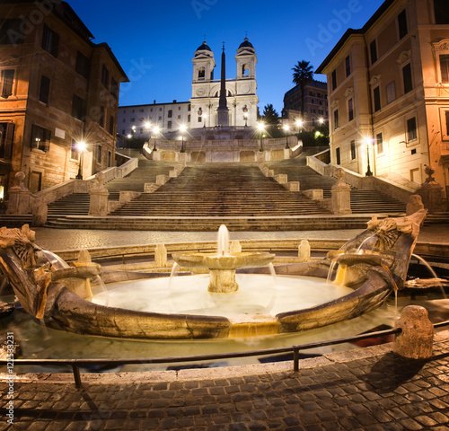 Piazza di Spagna, fontana della Barcaccia, Scalinata di Trinità dei Monti, Roma