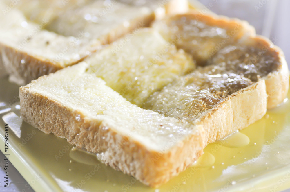 toast with butter topping