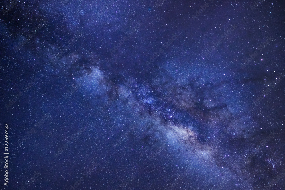 Obraz premium Milky way galaxy with stars and space dust in the universe